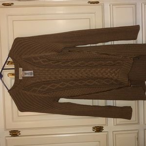 Caramel colored cable knit sweater